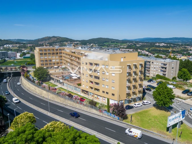 Apartamento T3 para Venda em Braga (Maximinos, Sé e Cividade) Foto 3