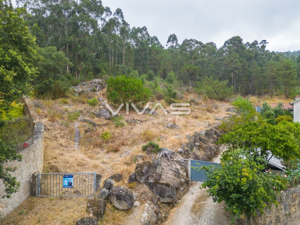 Terreno para Venda em Roriz Foto 1
