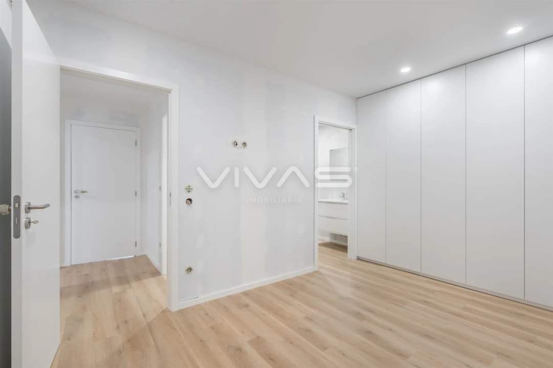 Apartamento T2 para Venda em Real, Dume e Semelhe Foto 12