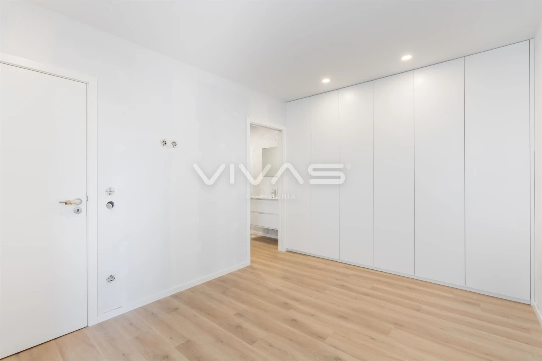 Apartamento T2 para Venda em Real, Dume e Semelhe Foto 9
