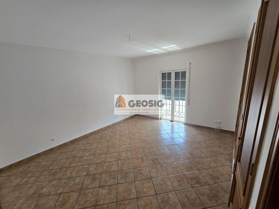 Moradia T4 para Venda em Almodôvar e Graça dos Padrões Foto 30