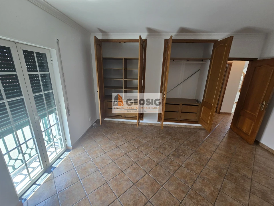 Moradia T4 para Venda em Almodôvar e Graça dos Padrões Foto 33