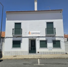 Moradia T4 para Venda em Almodôvar e Graça dos Padrões