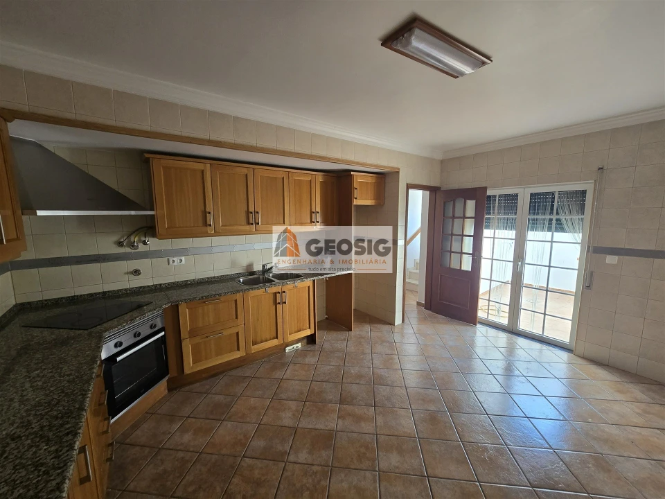 Moradia T4 para Venda em Almodôvar e Graça dos Padrões Foto 18