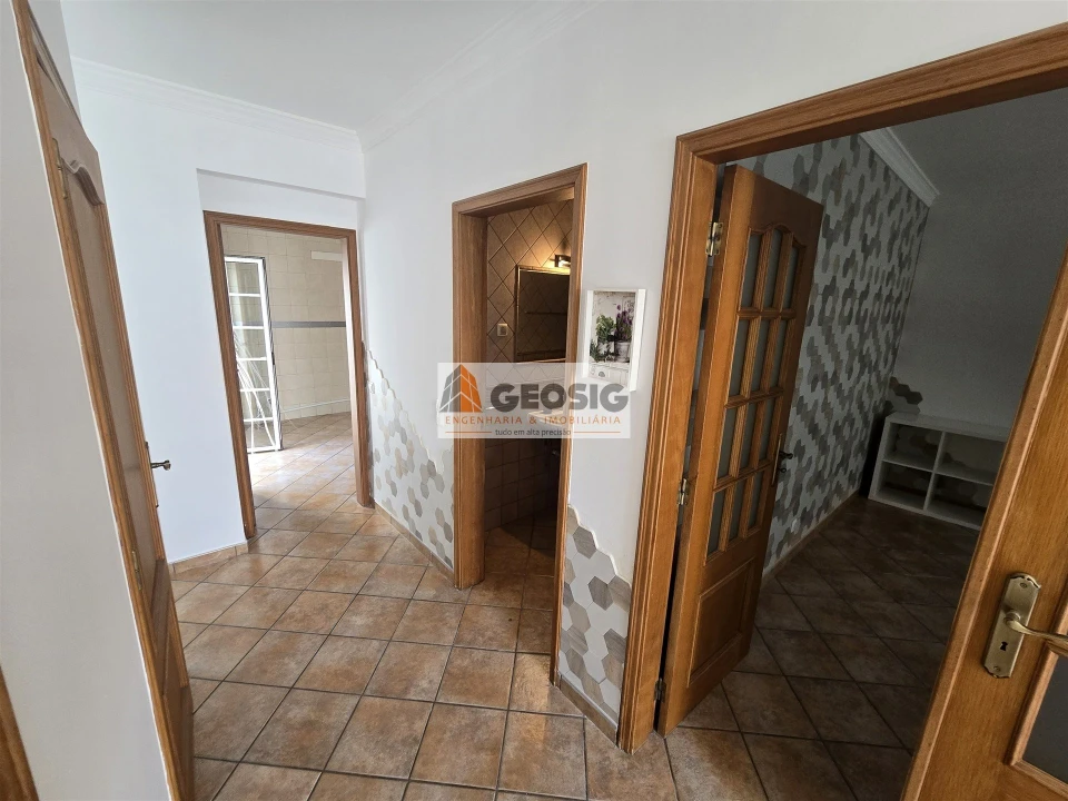 Moradia T4 para Venda em Almodôvar e Graça dos Padrões Foto 11