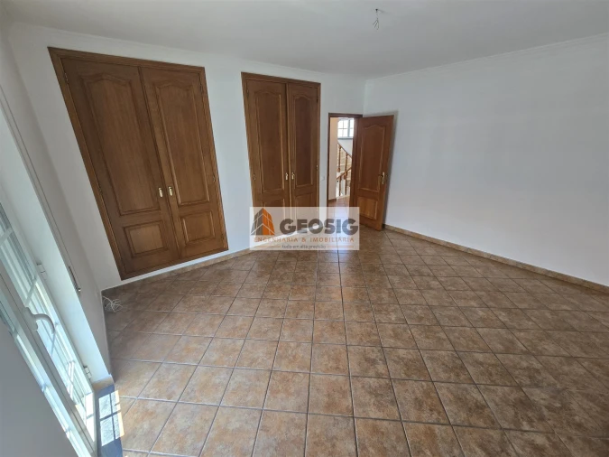 Moradia T4 para Venda em Almodôvar e Graça dos Padrões Foto 32