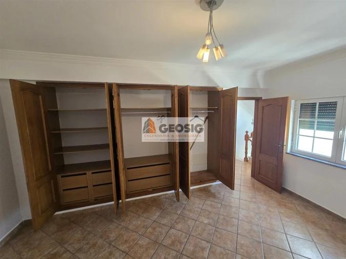 Moradia T4 para Venda em Almodôvar e Graça dos Padrões Foto 41