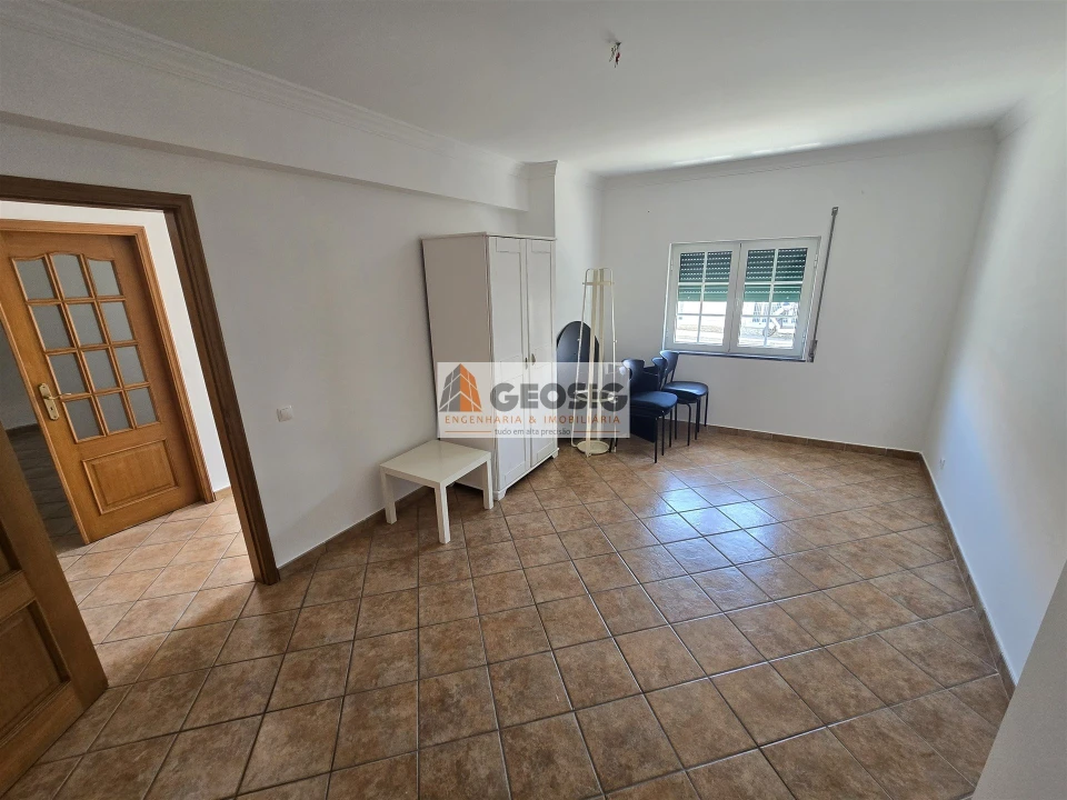 Moradia T4 para Venda em Almodôvar e Graça dos Padrões Foto 9