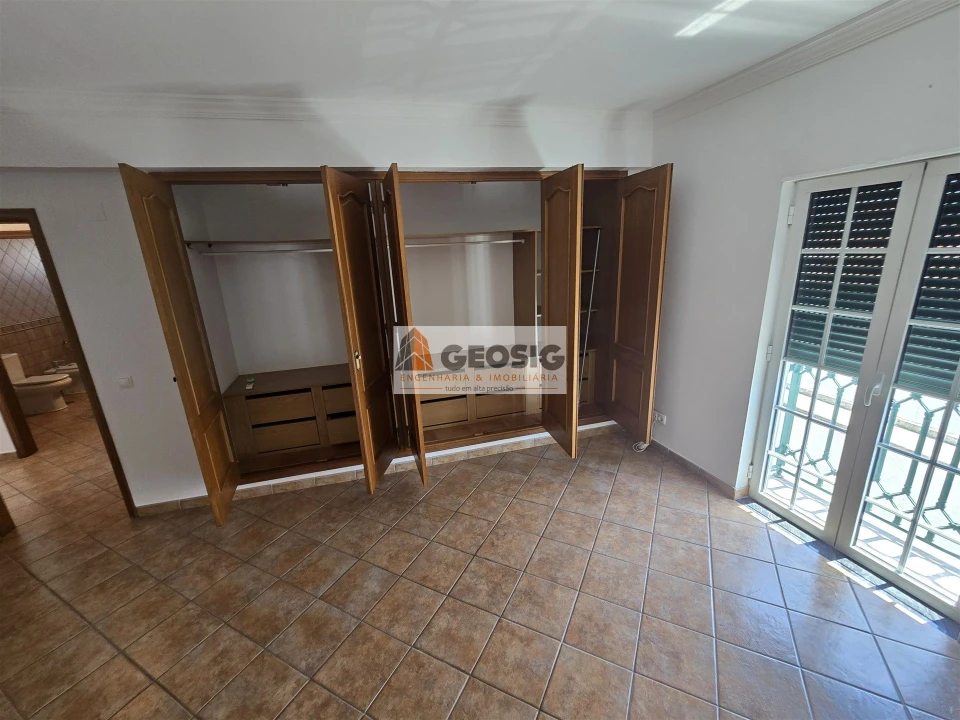 Moradia T4 para Venda em Almodôvar e Graça dos Padrões Foto 29