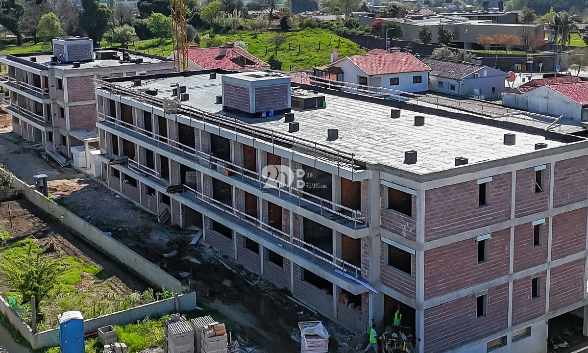 Apartamento T2 para Venda em Brufe Foto 1