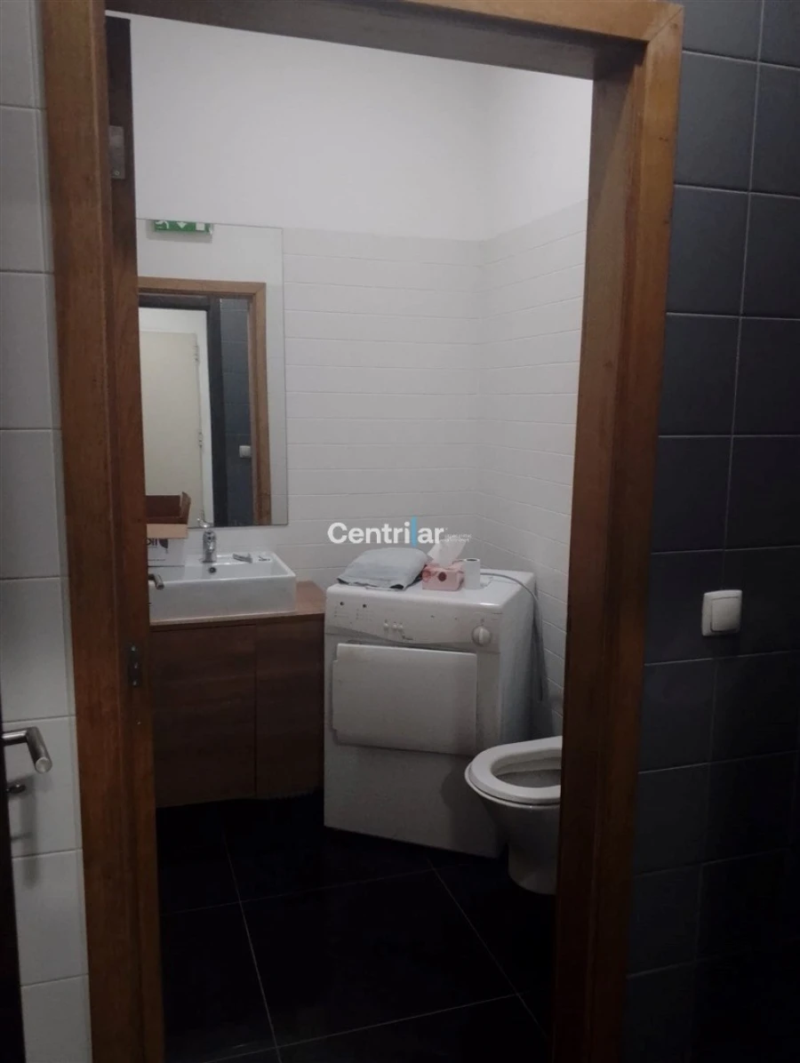 Loja para Venda em Barreiros e Cepões Foto 12