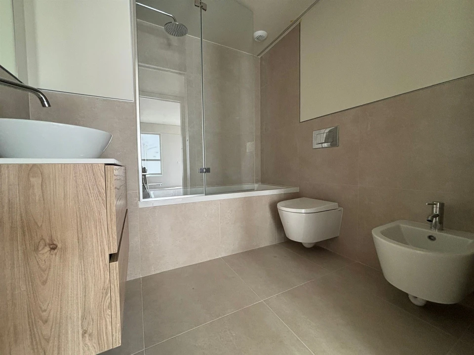 Apartamento T3 para Venda em Ramalde Foto 4