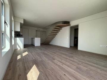 Apartamento T3 para Venda em Ramalde