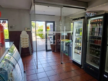 Loja para Arrendamento em Faíl e Vila Chã de Sá