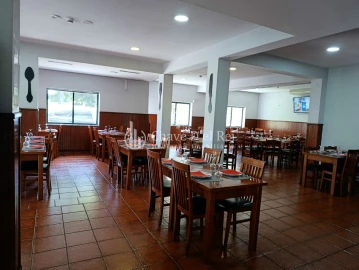 Loja para Arrendamento em Faíl e Vila Chã de Sá