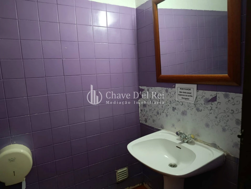 Loja para Arrendamento em Faíl e Vila Chã de Sá Foto 3