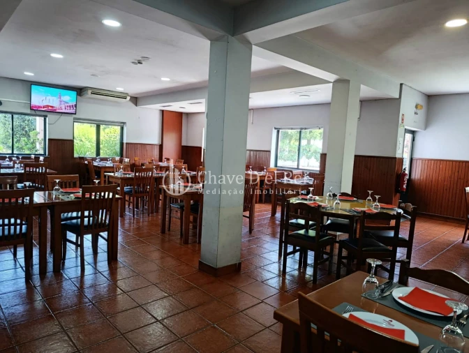 Loja para Arrendamento em Faíl e Vila Chã de Sá Foto 6