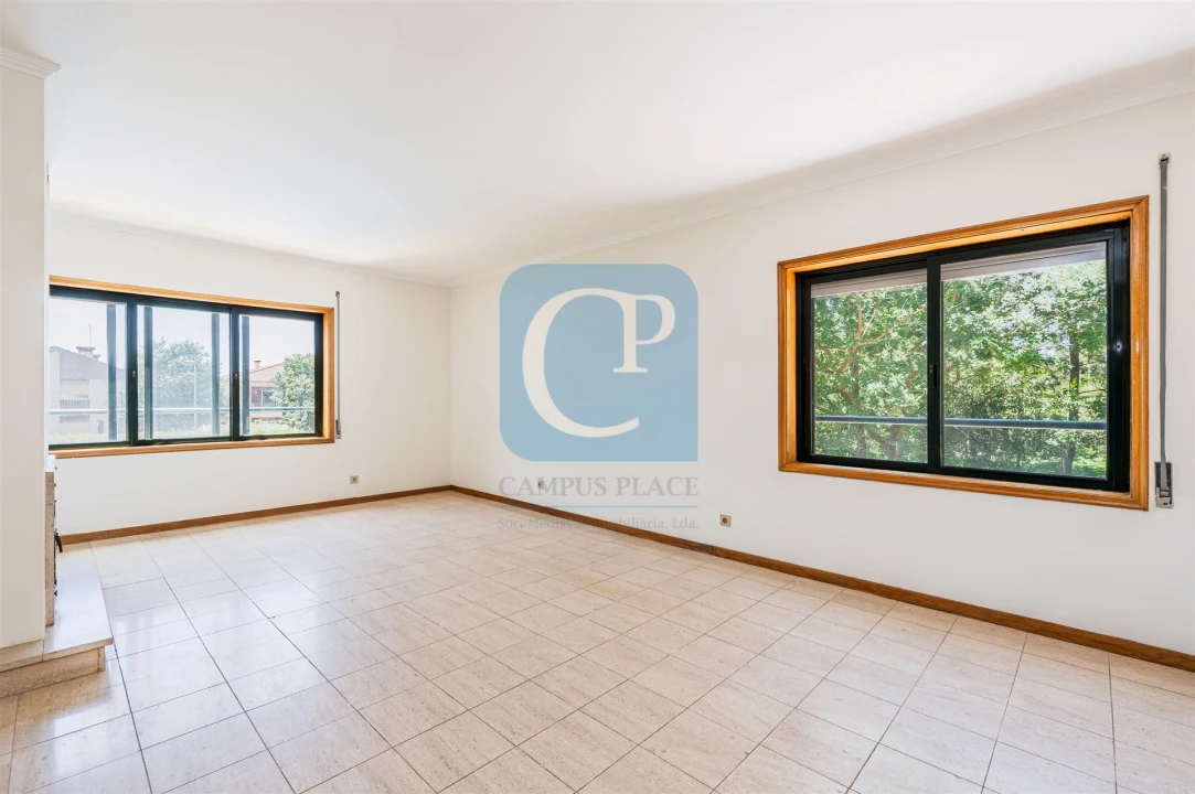 Apartamento T3 para Arrendamento em Gulpilhares e Valadares Foto 23