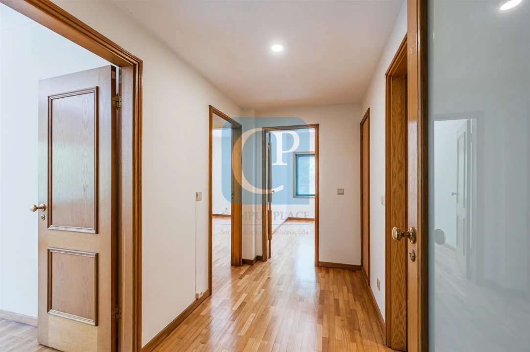Apartamento T3 para Arrendamento em Gulpilhares e Valadares Foto 10