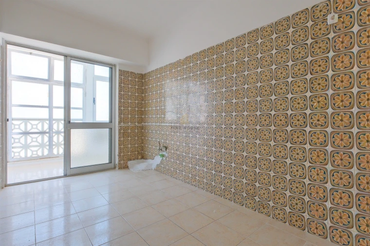 Apartamento T3 para Venda em Carcavelos e Parede Foto 24