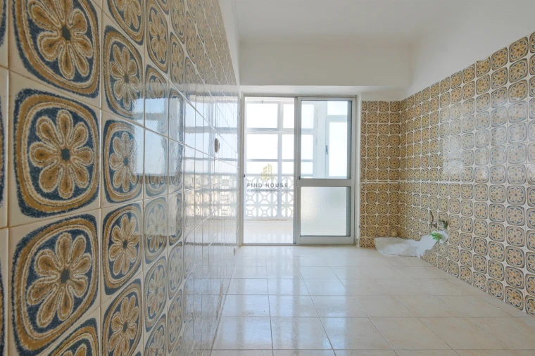Apartamento T3 para Venda em Carcavelos e Parede Foto 23