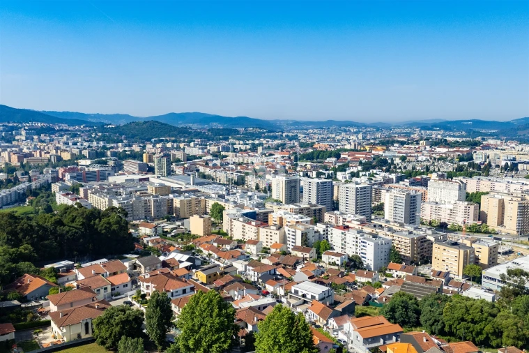Moradia T3 para Venda em São Vitor (Braga) Foto 36