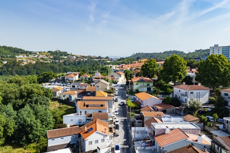 Moradia T3 para Venda em São Vitor (Braga) Foto 33