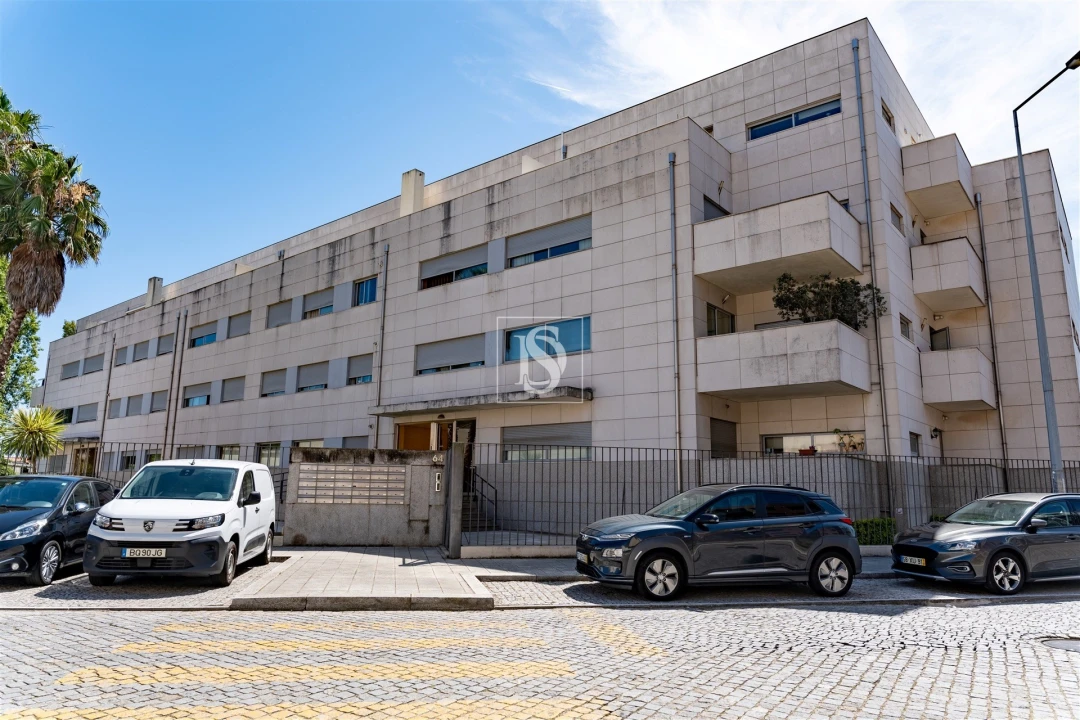 Apartamento T2 para Venda em São Mamede de Infesta e Senhora da Hora Foto 1