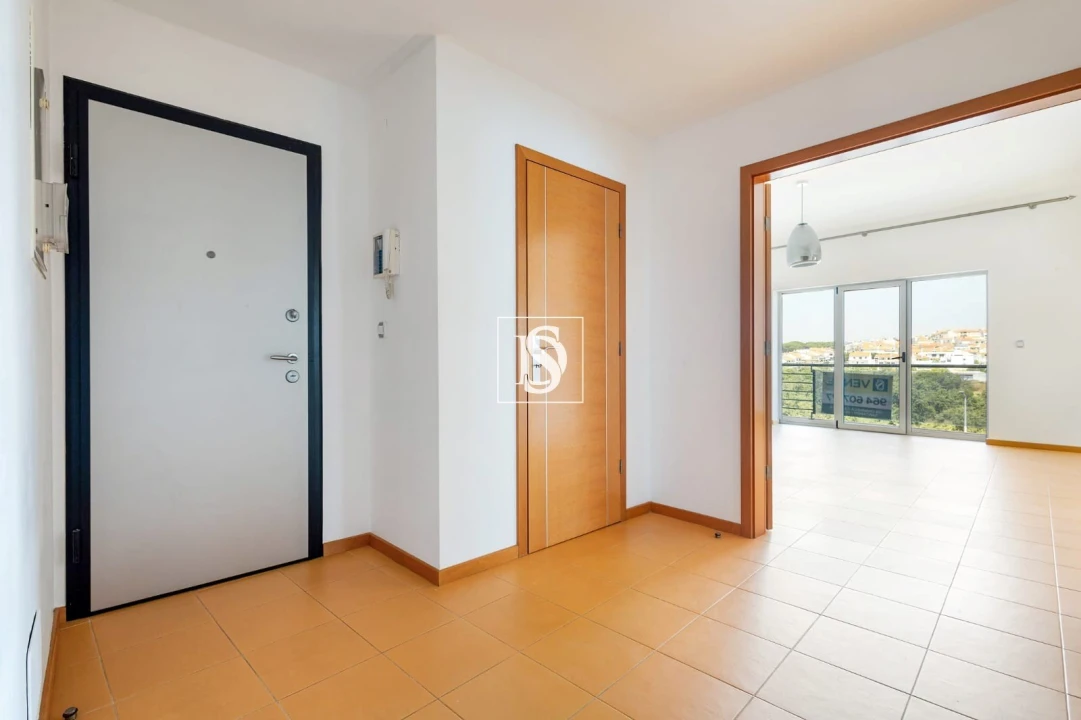 Apartamento T4 para Venda em Corroios Foto 11