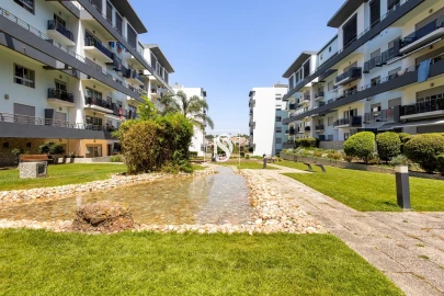 Apartamento T4 para Venda em Corroios