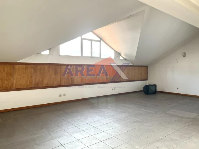 Escritório para Arrendamento em O. Azeméis, Riba-Ul, Ul, Macinhata Seixa, Madail Foto 15