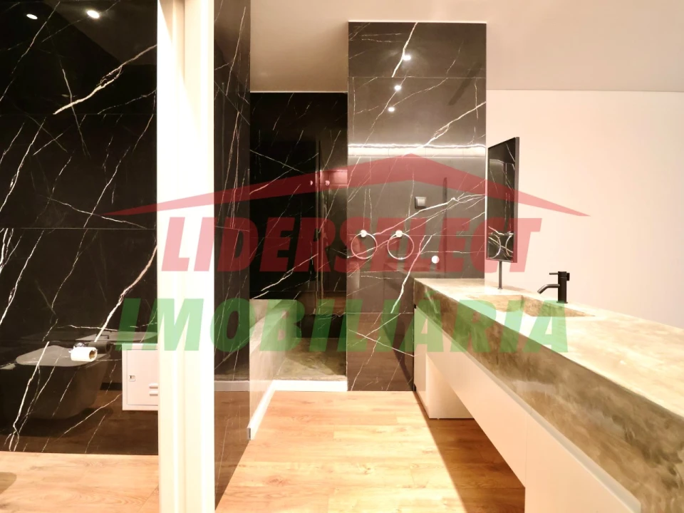 Apartamento T3 para Venda em Lourinhã e Atalaia Foto 16