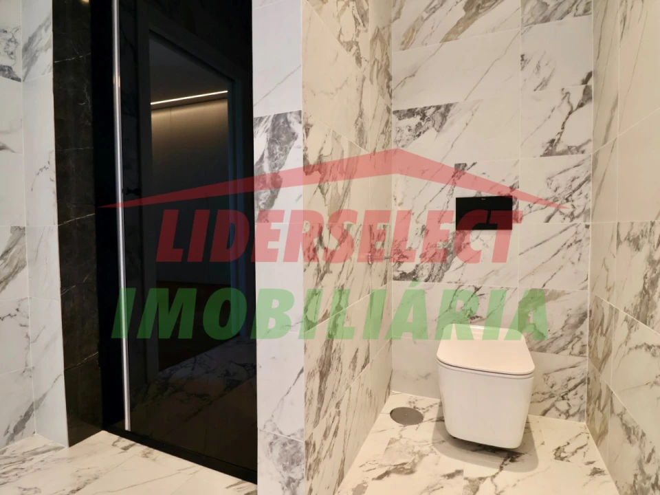 Apartamento T3 para Venda em Lourinhã e Atalaia Foto 25