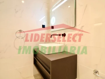 Apartamento T3 para Venda em Lourinhã e Atalaia