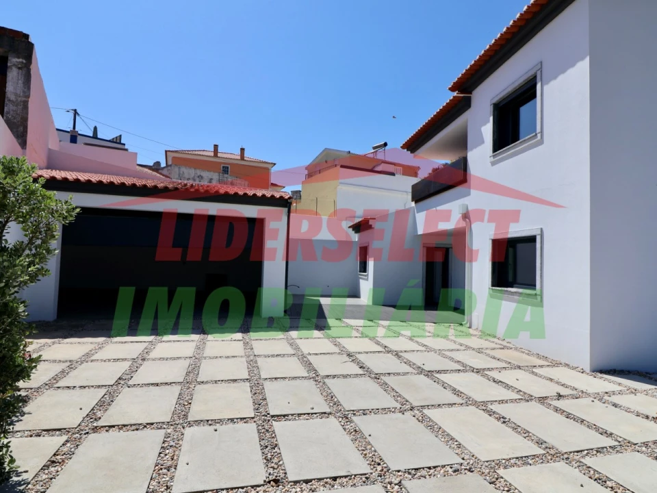 Moradia T3 para Venda em Ribamar Foto 37