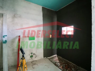 Moradia T4 para Venda em Silveira