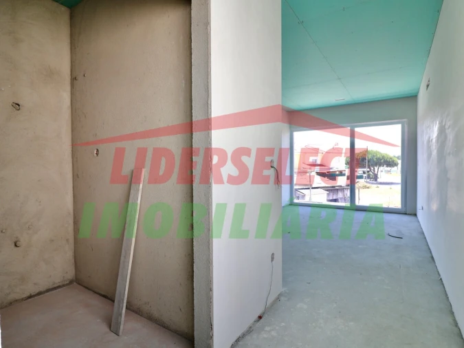 Moradia T4 para Venda em Silveira Foto 19