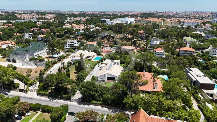 Moradia T6 para Venda em Cascais e Estoril Foto 37