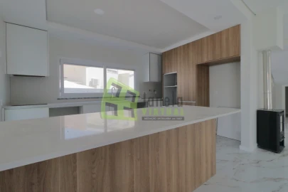 Moradia T5 para Venda em Azeitão (São Lourenço e São Simão)