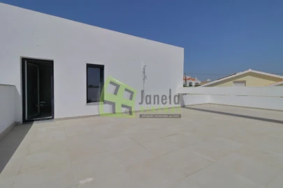 Moradia T5 para Venda em Azeitão (São Lourenço e São Simão)