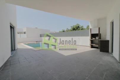 Moradia T5 para Venda em Azeitão (São Lourenço e São Simão)