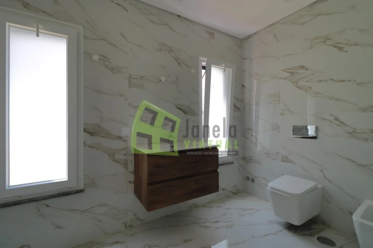 Moradia T5 para Venda em Azeitão (São Lourenço e São Simão) Foto 17