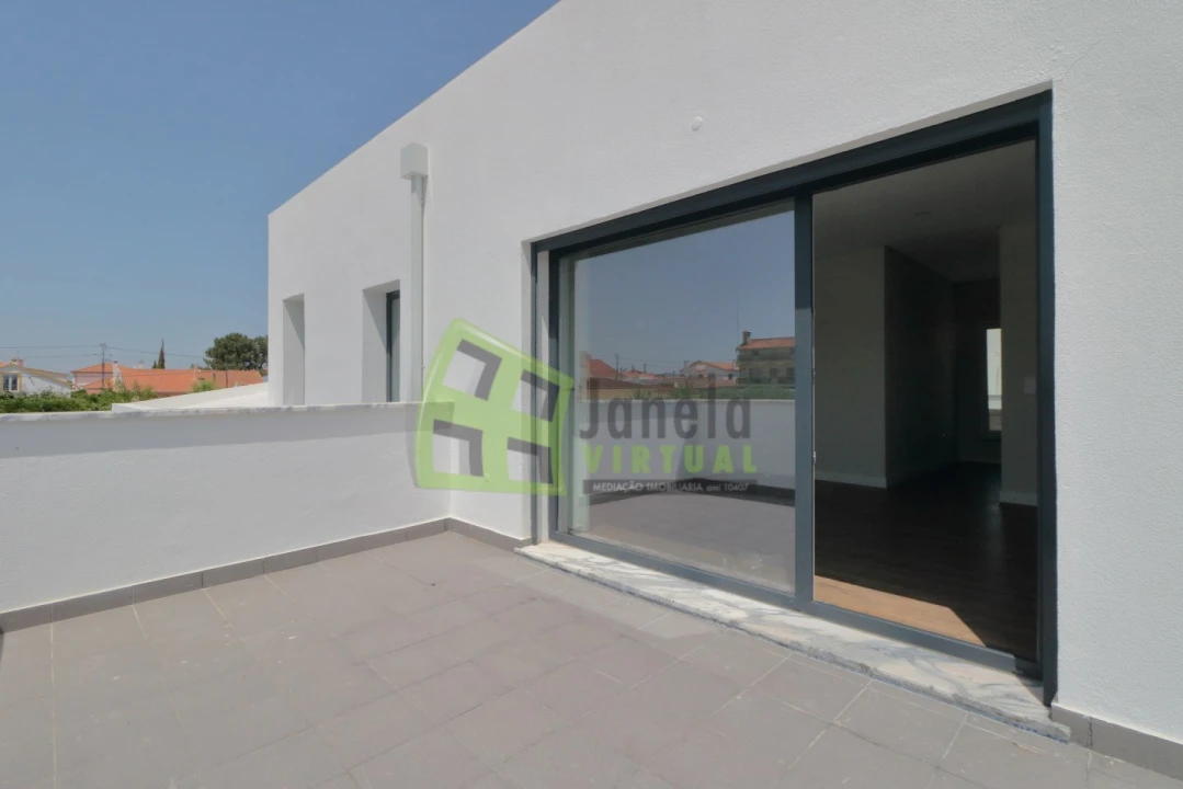 Moradia T5 para Venda em Azeitão (São Lourenço e São Simão) Foto 26