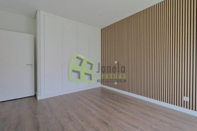 Moradia T5 para Venda em Azeitão (São Lourenço e São Simão)