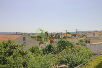 Moradia T5 para Venda em Azeitão (São Lourenço e São Simão)