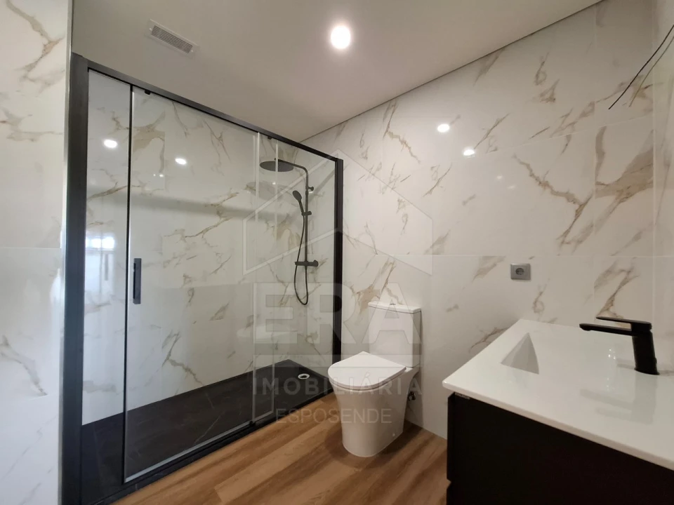 Apartamento T3 para Venda em Rio Tinto Foto 14