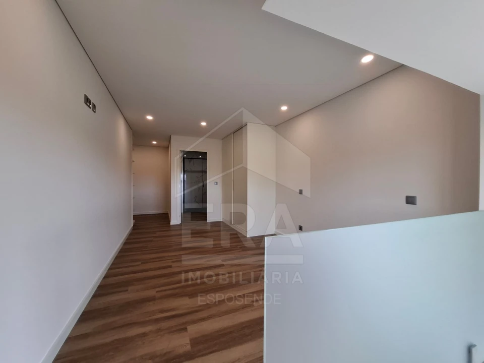 Apartamento T3 para Venda em Rio Tinto Foto 13