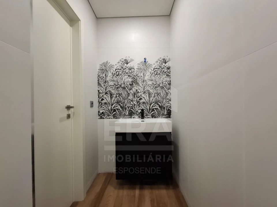 Apartamento T3 para Venda em Rio Tinto Foto 24