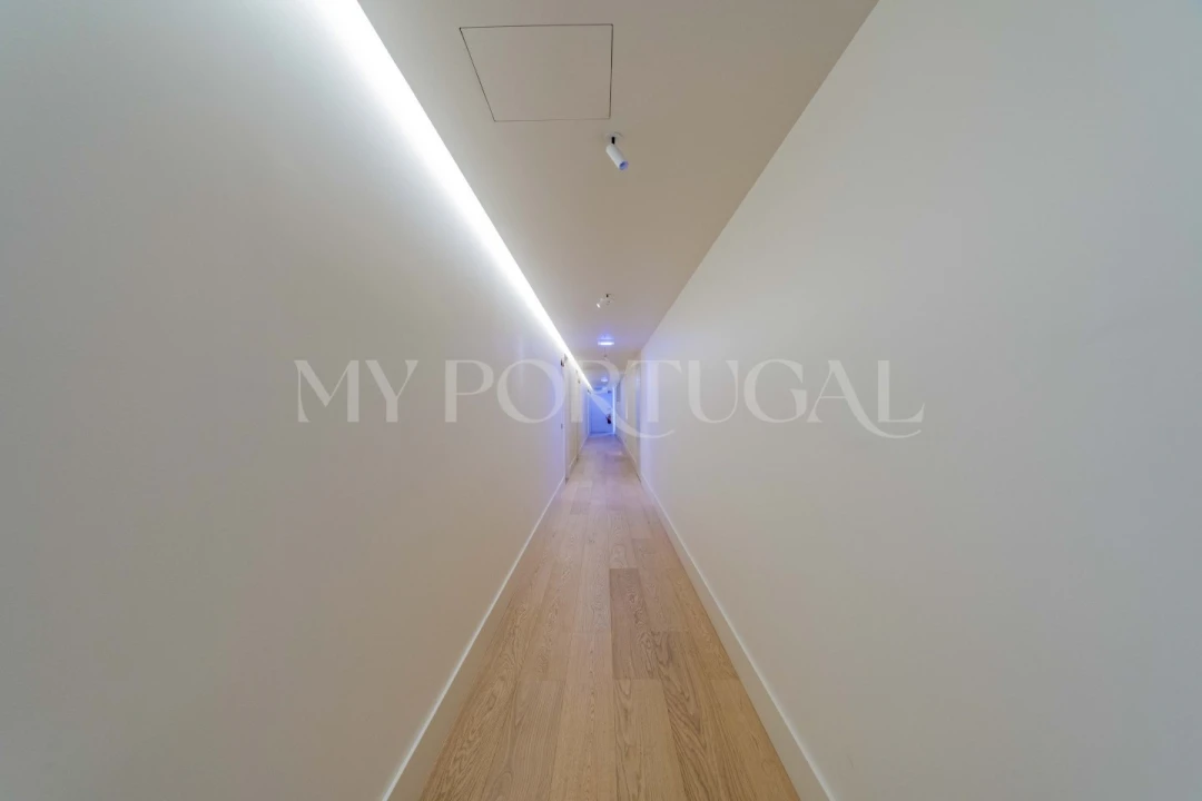 Apartamento T2 para Venda em Santa Maria Maior Foto 25