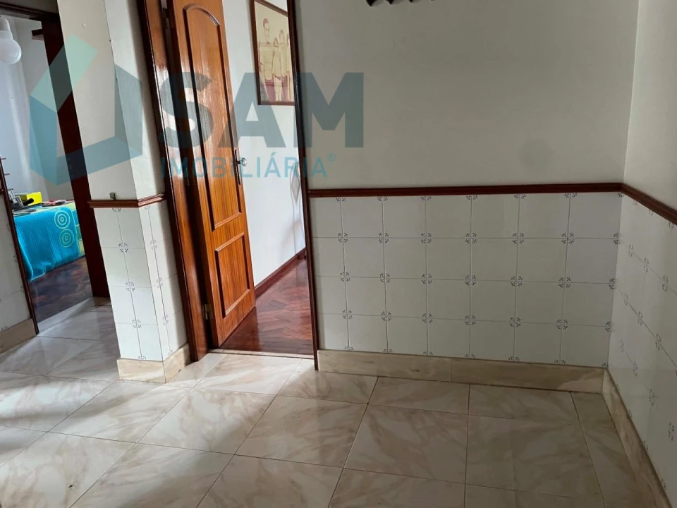 Moradia T4 para Venda em Santa Iria de Azoia, São João da Talha e Bobadela Foto 11